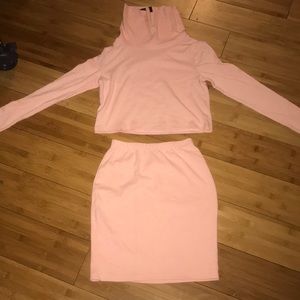 2 piece skirt set ( new) peach nude color stretchy